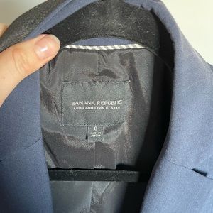 Banana republic navy blue blazer long and lean fit